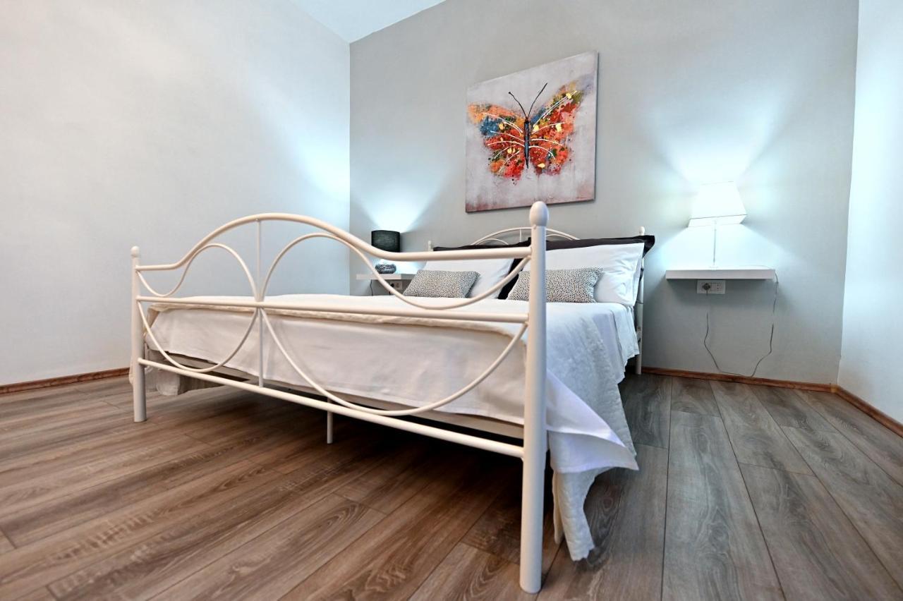 Studio Apartman Sandra, אימוטסקי מראה חיצוני תמונה