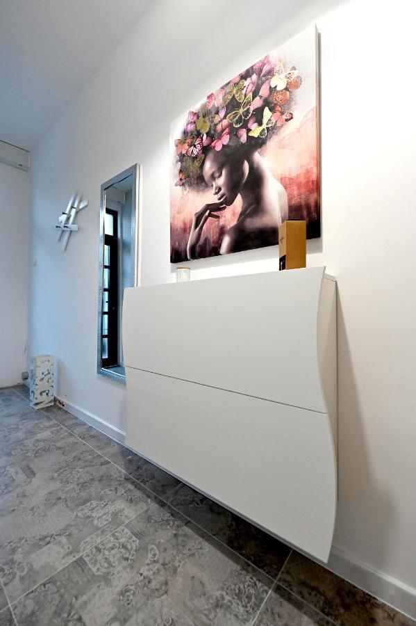 Studio Apartman Sandra, אימוטסקי מראה חיצוני תמונה